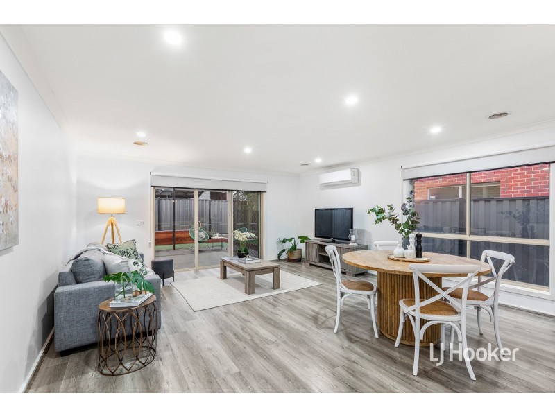 1 Rona Road, Point Cook VIC 3030