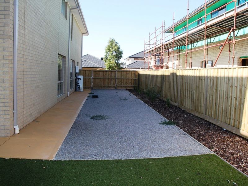 133 Beachview Parade, Sanctuary Lakes VIC 3030