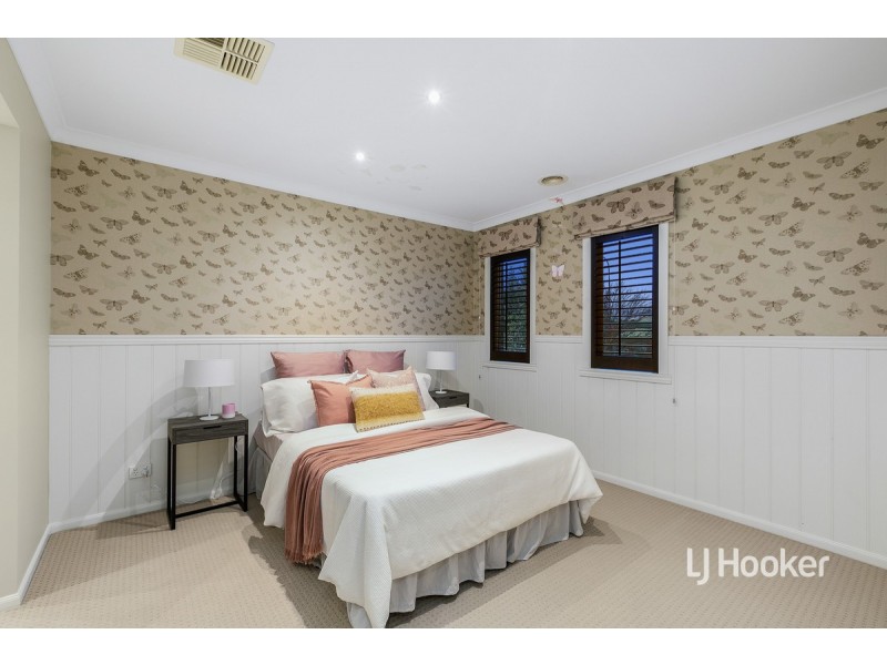 182 Dunnings Road, Point Cook VIC 3030