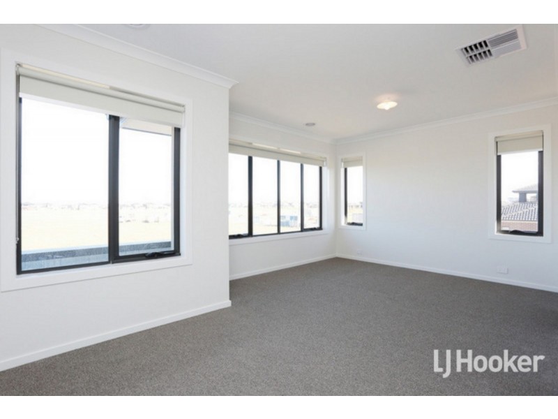 17 Webster Street., Point Cook VIC 3030