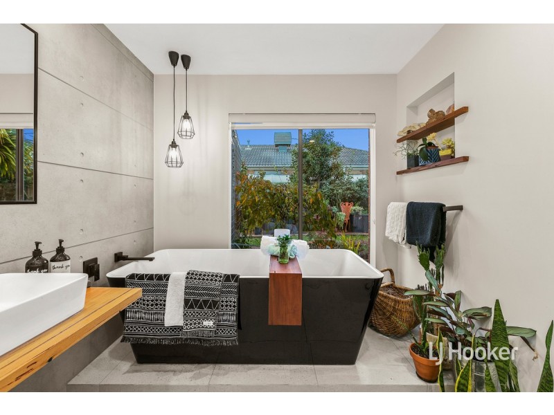 60 Jamieson Way, Point Cook VIC 3030