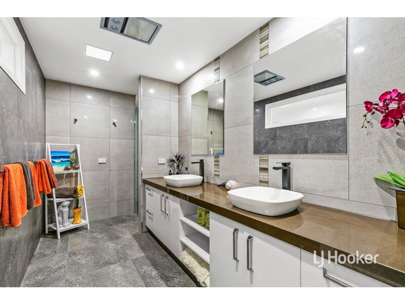 60 Jamieson Way, Point Cook VIC 3030