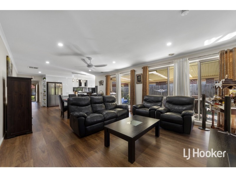 4 John Wedge Place, Seabrook VIC 3028