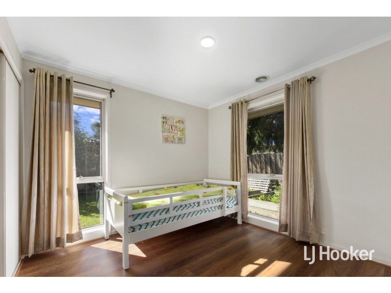 4 John Wedge Place, Seabrook VIC 3028