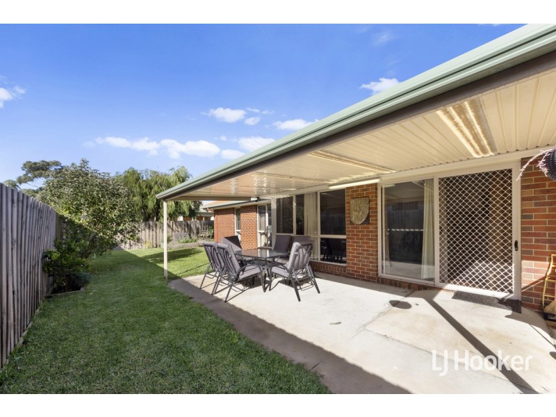 4 John Wedge Place, Seabrook VIC 3028