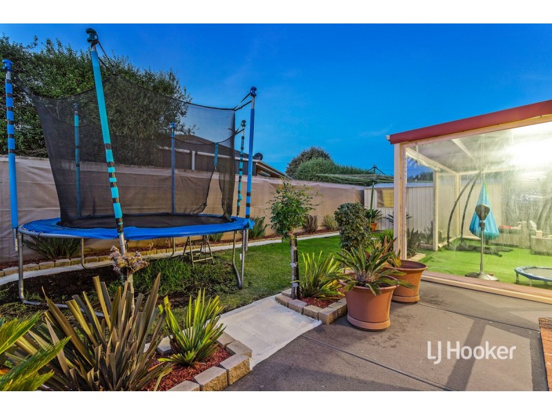 83 Knightsbridge Avenue, Altona Meadows VIC 3028