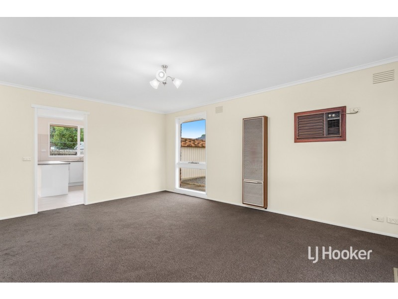 2 Barina Close, Keilor Downs VIC 3038