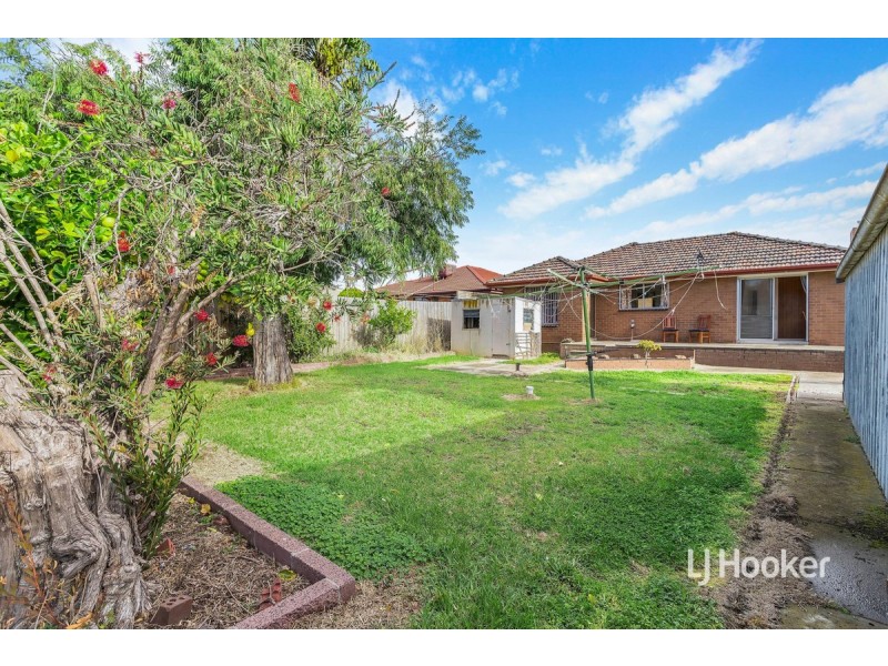 17 Powell Drive, Hoppers Crossing VIC 3029