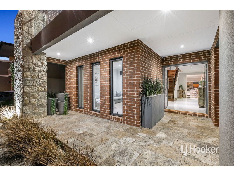 14 Skoda Circuit, Point Cook VIC 3030