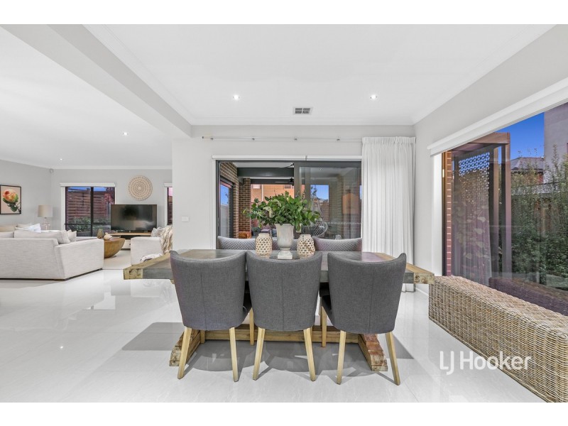 14 Skoda Circuit, Point Cook VIC 3030