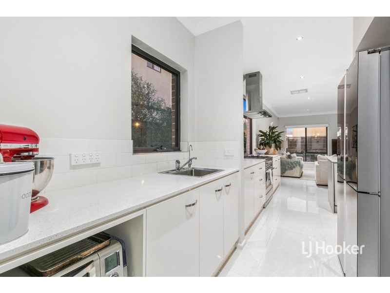 14 Skoda Circuit, Point Cook VIC 3030