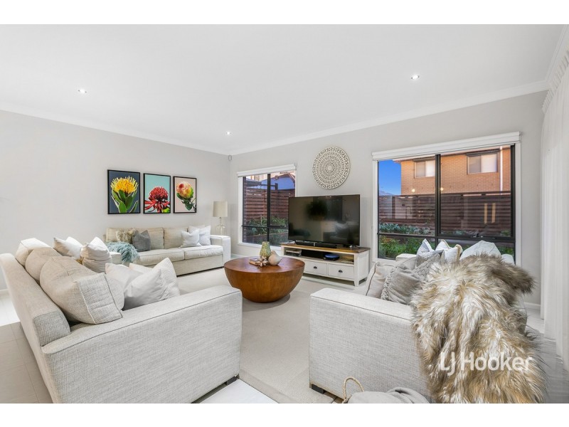 14 Skoda Circuit, Point Cook VIC 3030