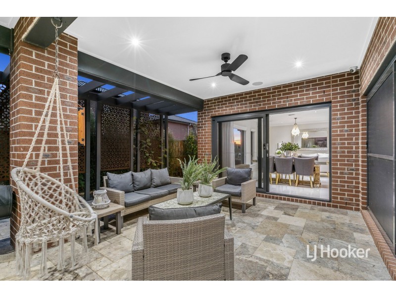 14 Skoda Circuit, Point Cook VIC 3030