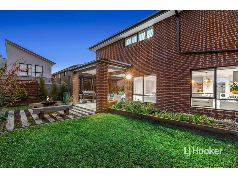 14 Skoda Circuit, Point Cook VIC 3030