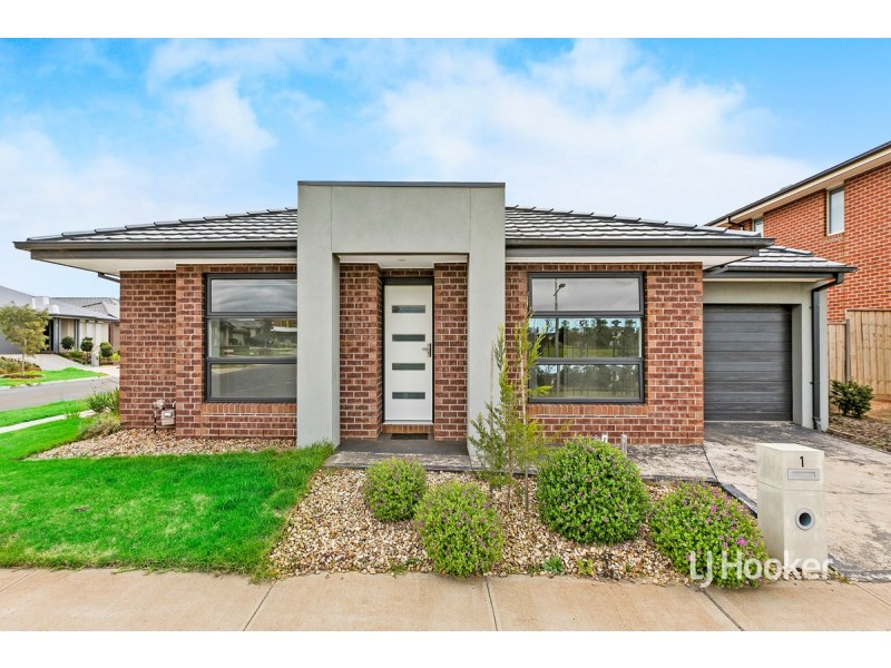 1 Winscombe Road, Werribee VIC 3030