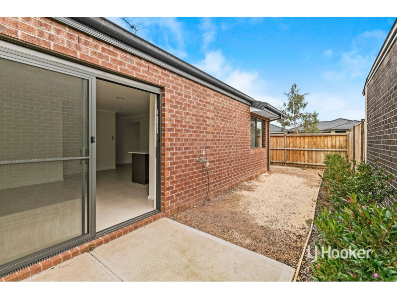 1 Winscombe Road, Werribee VIC 3030