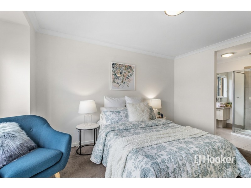 10 Bolivar Esplanade, Truganina VIC 3029