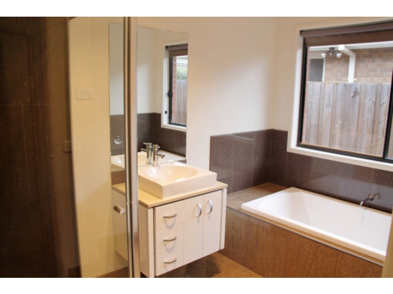 20 Essence Lane., Point Cook VIC 3030
