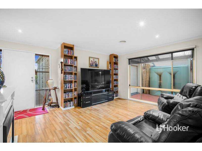 2 Graf Way, Point Cook VIC 3030