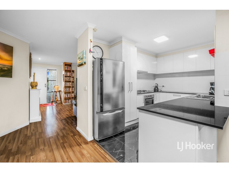 2 Graf Way, Point Cook VIC 3030