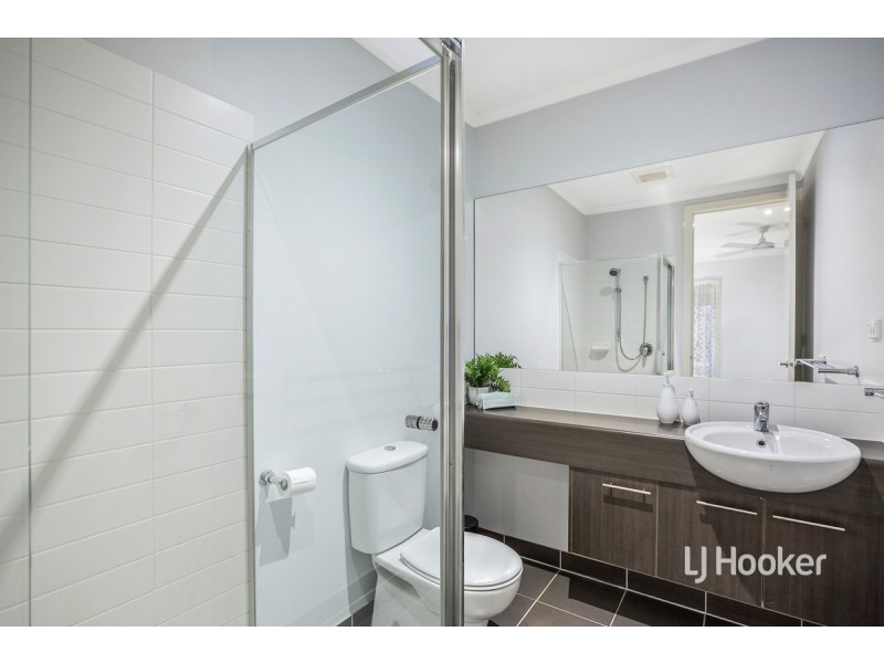 74 Miles Franklin Boulevard, Point Cook VIC 3030