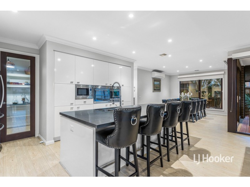 170 Tom Roberts Parade, Point Cook VIC 3030