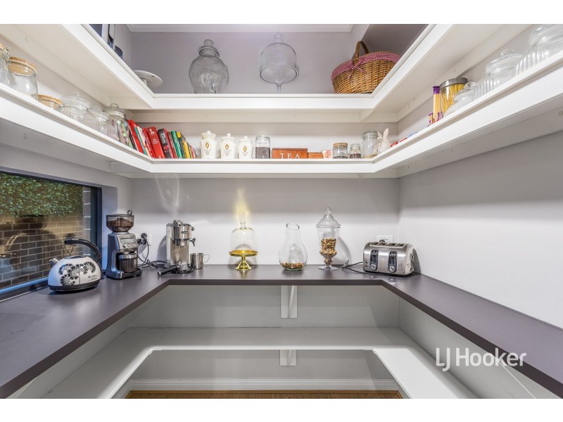 170 Tom Roberts Parade, Point Cook VIC 3030