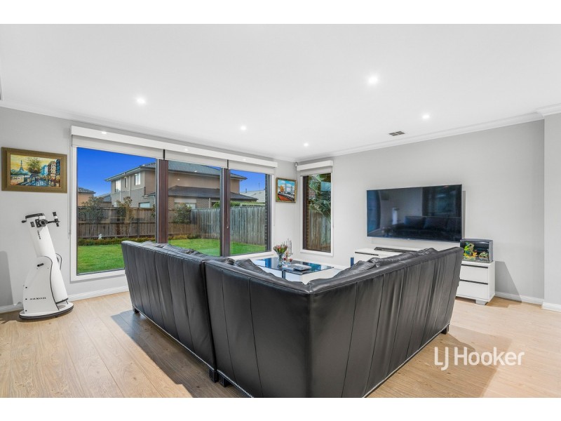 170 Tom Roberts Parade, Point Cook VIC 3030