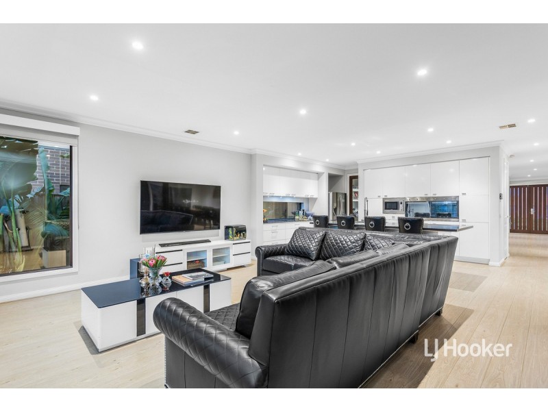 170 Tom Roberts Parade, Point Cook VIC 3030