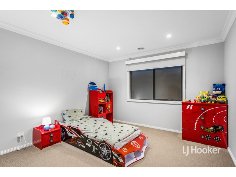 170 Tom Roberts Parade, Point Cook VIC 3030