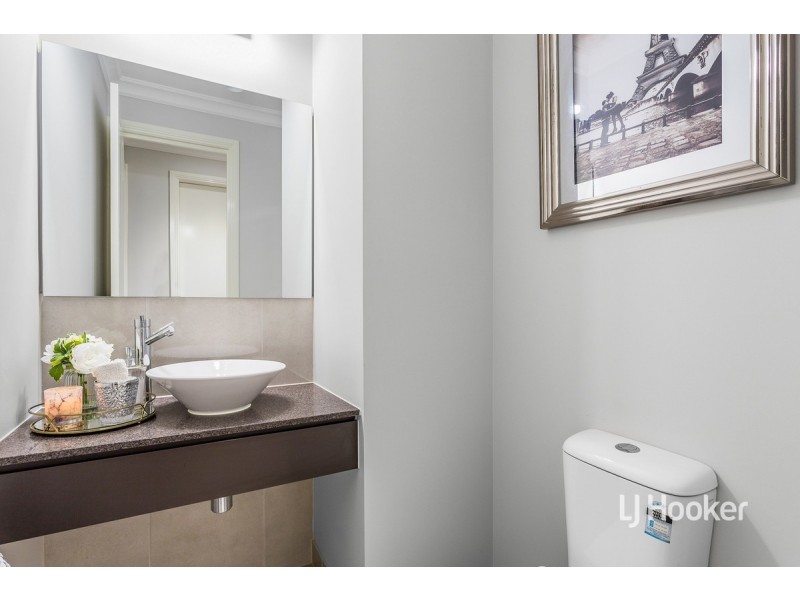 170 Tom Roberts Parade, Point Cook VIC 3030