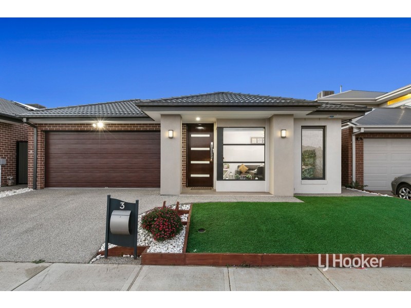 3 Hillcrest Parade, Tarneit VIC 3029