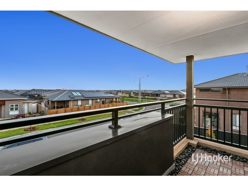 17 Hounslow Drive, Wyndham Vale VIC 3024