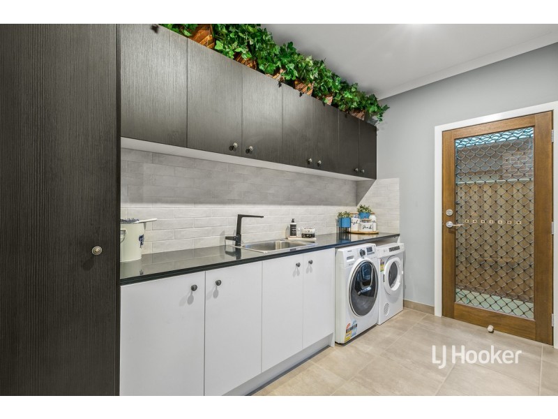 17 Hounslow Drive, Wyndham Vale VIC 3024