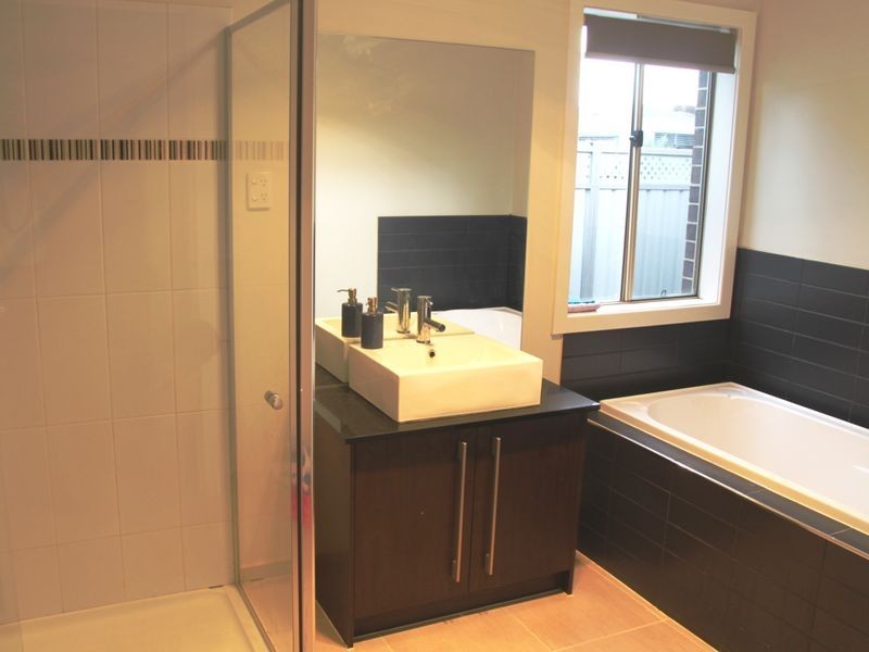 38 Parkvista Drive, Truganina VIC 3029