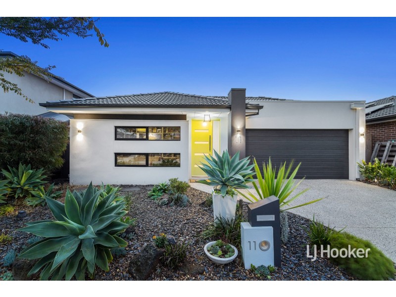 11 Parkstone Crescent, Point Cook VIC 3030
