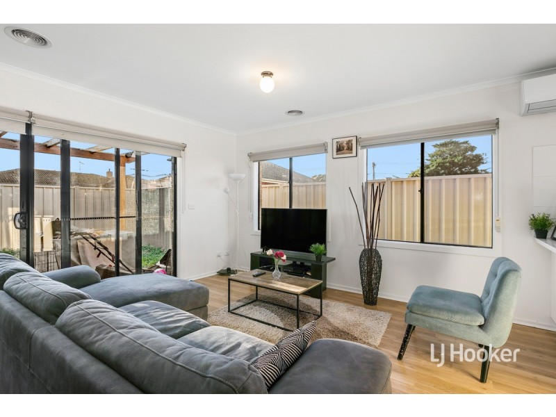 1/22 Golden Avenue, Werribee VIC 3030