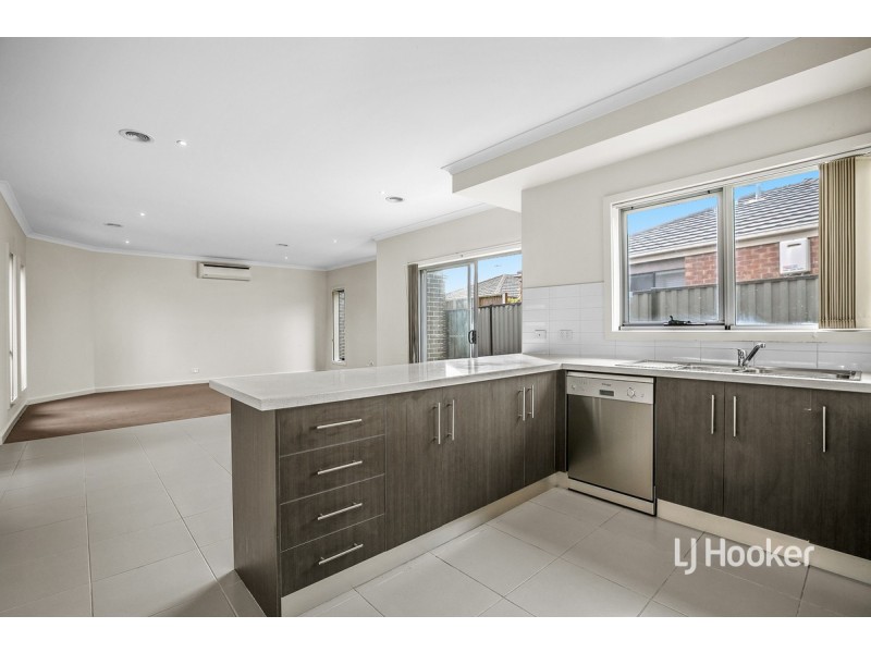 1/9 Duchess Court, Point Cook VIC 3030