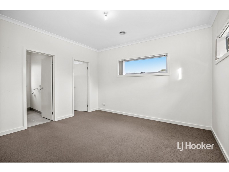 1/9 Duchess Court, Point Cook VIC 3030