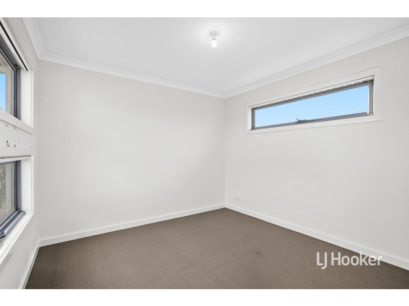 1/9 Duchess Court, Point Cook VIC 3030