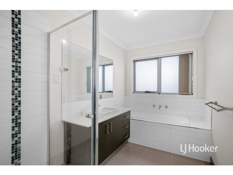 1/9 Duchess Court, Point Cook VIC 3030