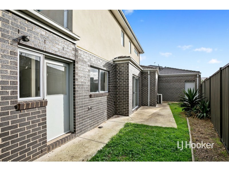 1/9 Duchess Court, Point Cook VIC 3030