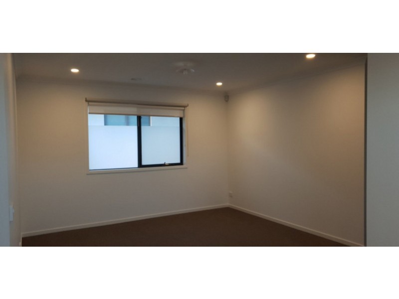 17 Abbots Avenue, Williams Landing VIC 3027