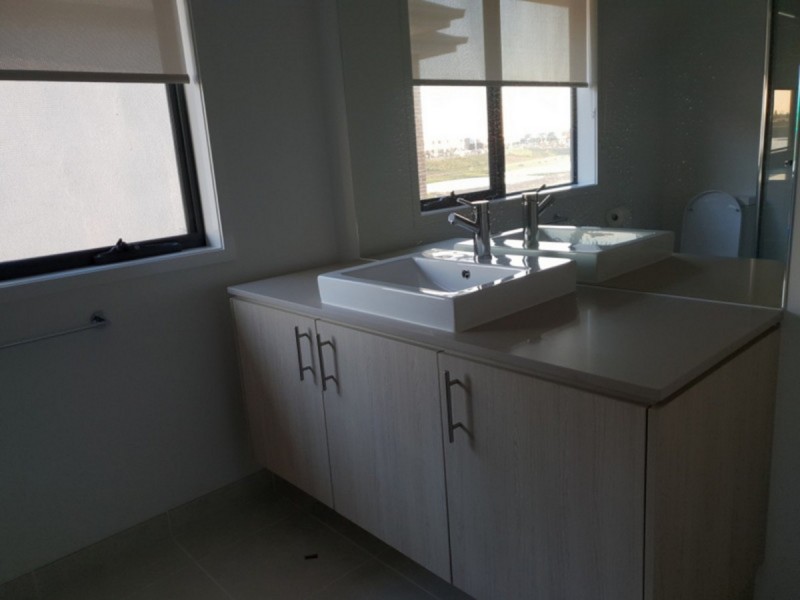 17 Abbots Avenue, Williams Landing VIC 3027