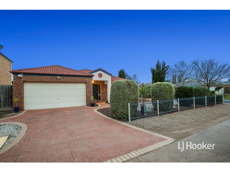 26 Paola Circuit, Point Cook VIC 3030