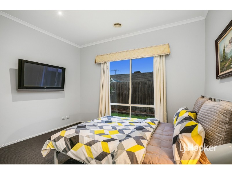 26 Paola Circuit, Point Cook VIC 3030