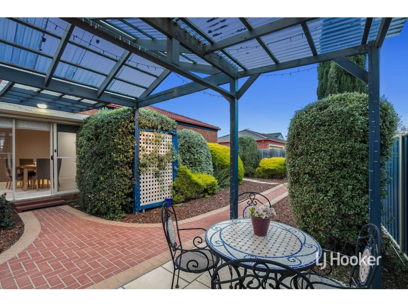 26 Paola Circuit, Point Cook VIC 3030