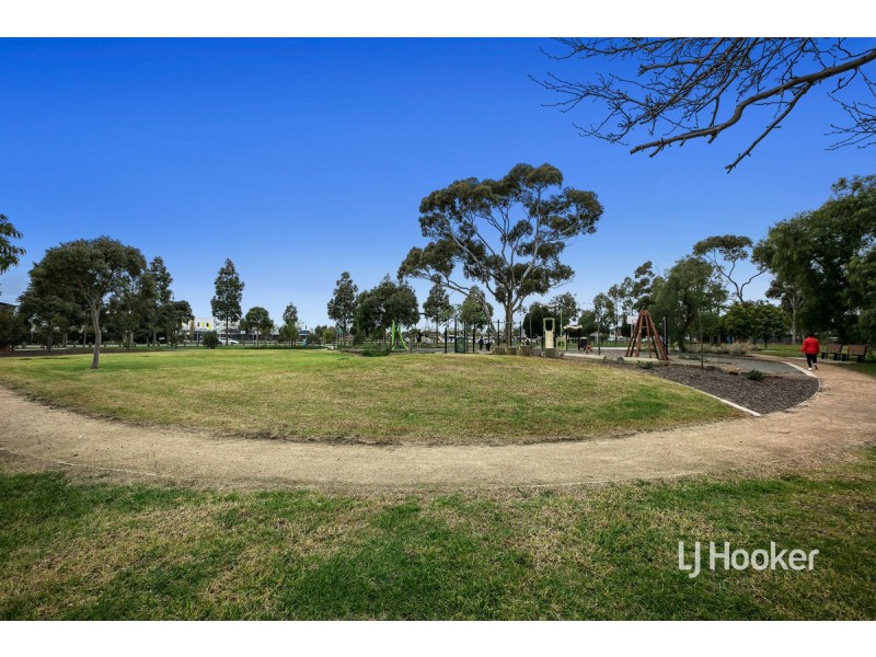 26 Paola Circuit, Point Cook VIC 3030