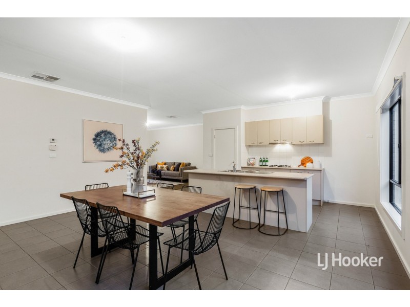 3 Ionian Way, Point Cook VIC 3030