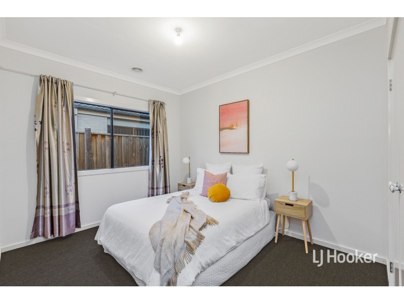 3 Ionian Way, Point Cook VIC 3030